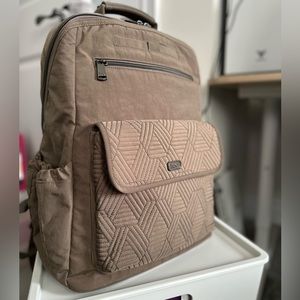 Lug - Tumbler Medium Backpack